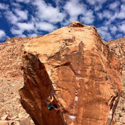 7Red Rocks (Kraft Boulders) Fear of a Black Hat V9.jpg