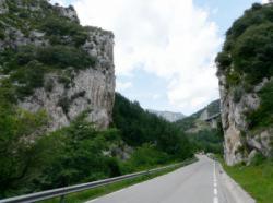 Vue des deux falaises / Riu Gréixer